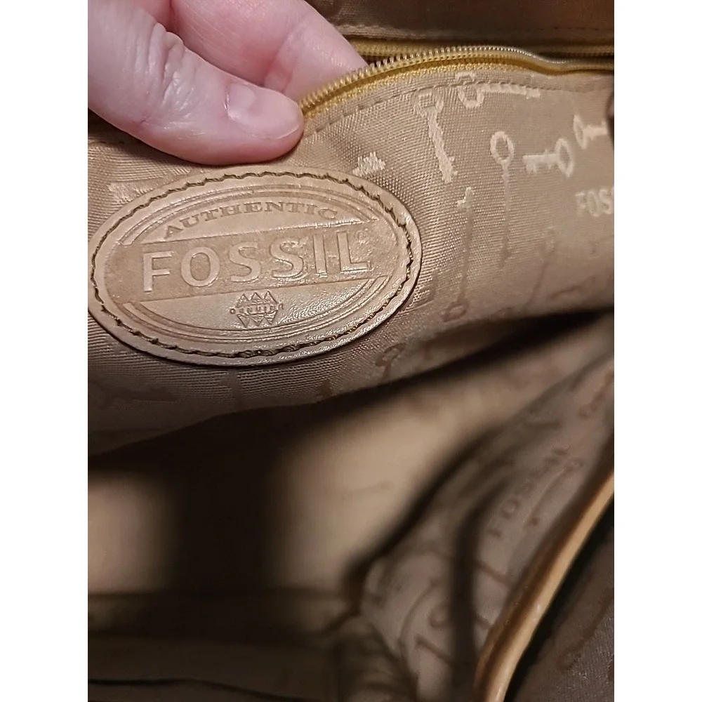 FOSSIL Vintage Reissue Carmel Tan Shoulder Tote Purse Bag Leather
